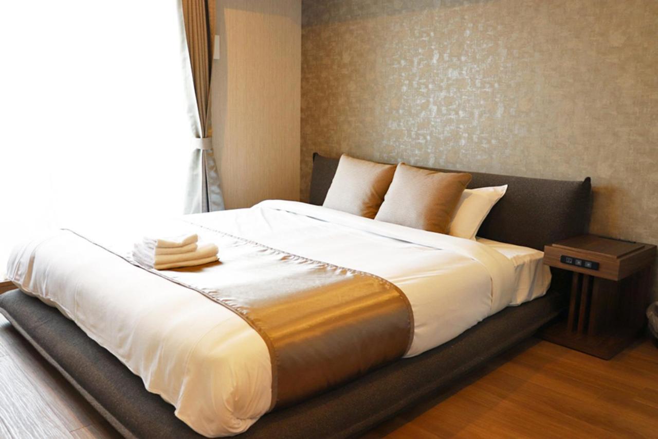 Ostay Vermillion Namba Osaka Exterior photo